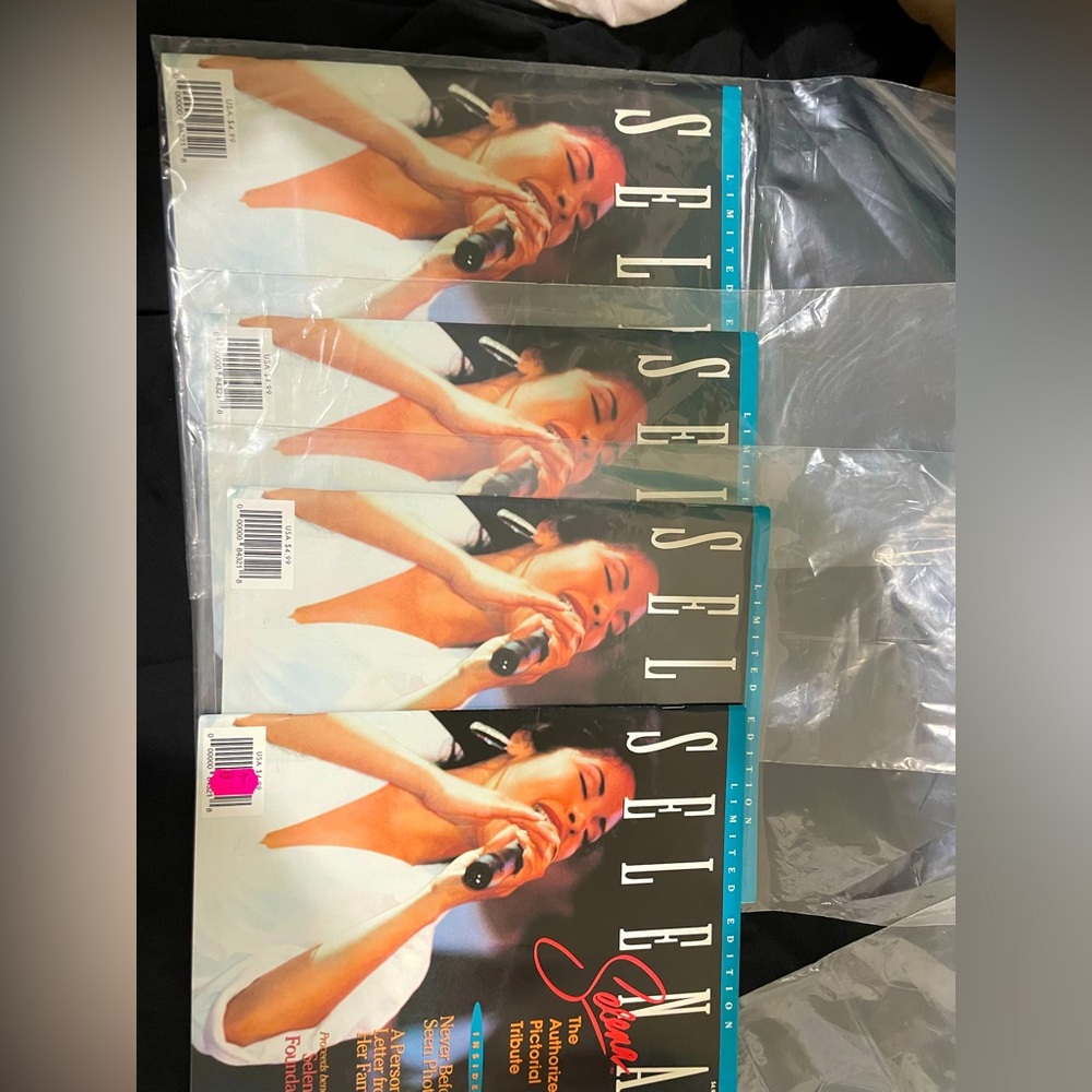 1995 Selena Quintanilla vintage magazine